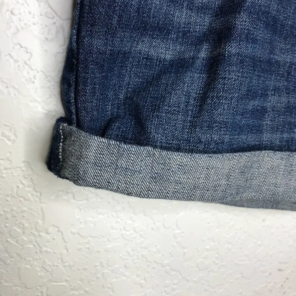 Gap boyfriend jean shorts size 12 or 31R